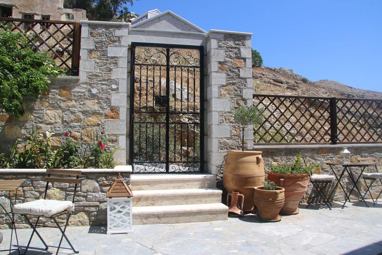 Symi Nautilus Luxury Suites Kültér fotó