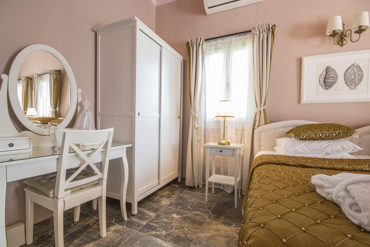 Symi Nautilus Luxury Suites Kültér fotó