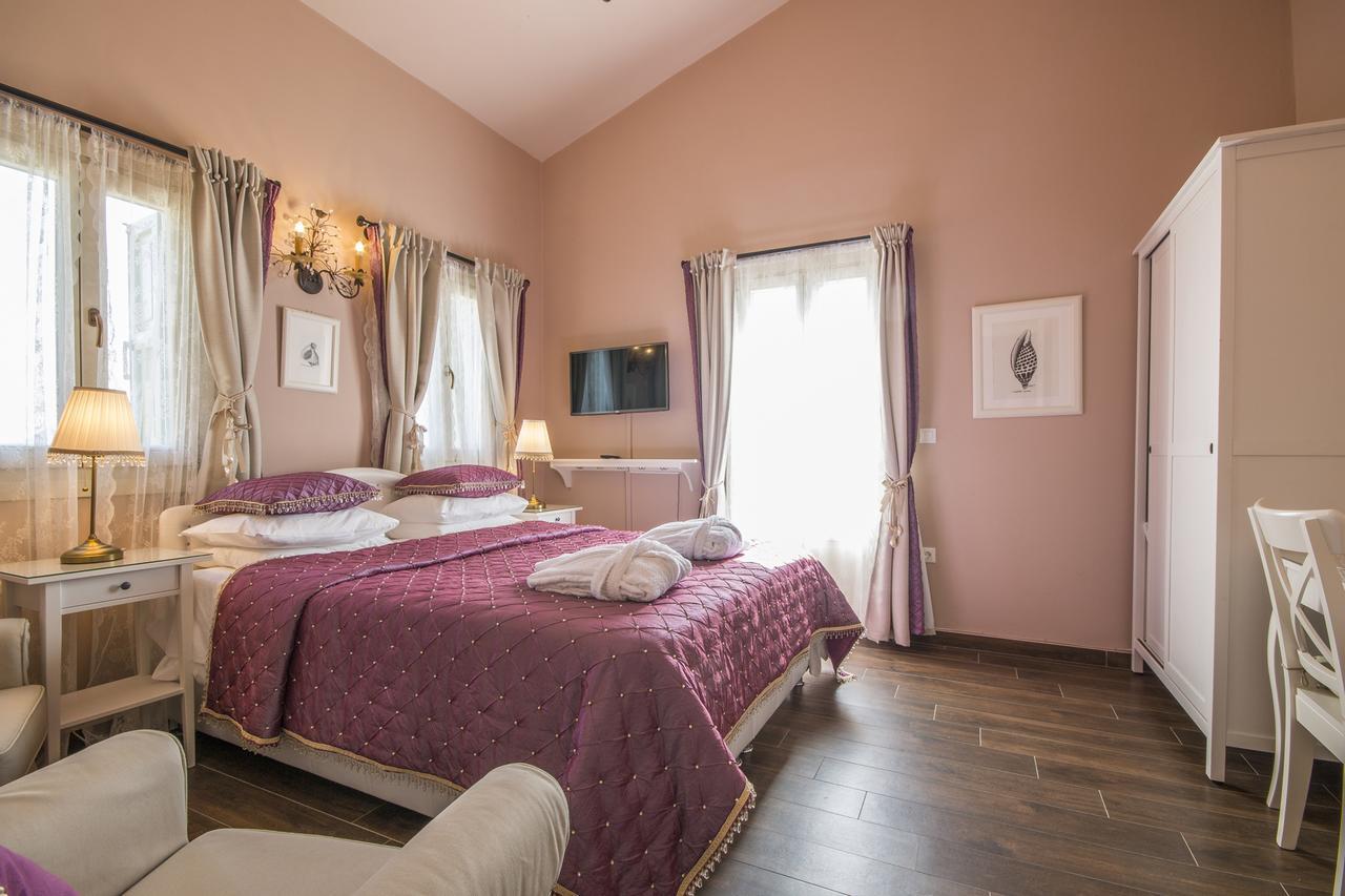 Symi Nautilus Luxury Suites Kültér fotó